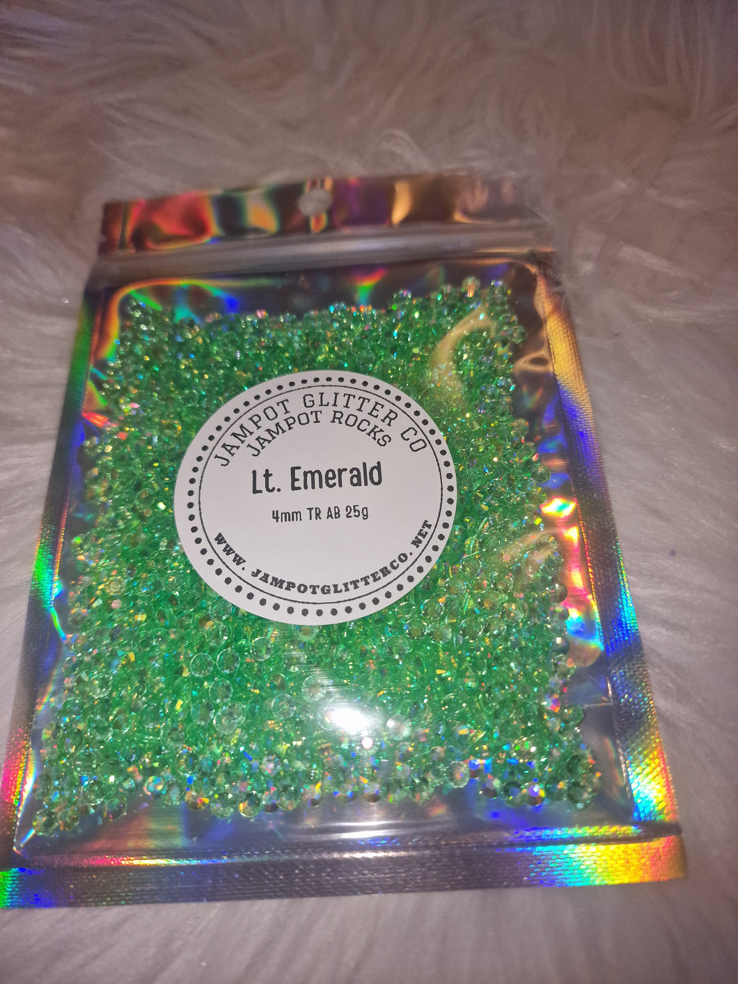 Lt. Emerald 4mm 25g bag