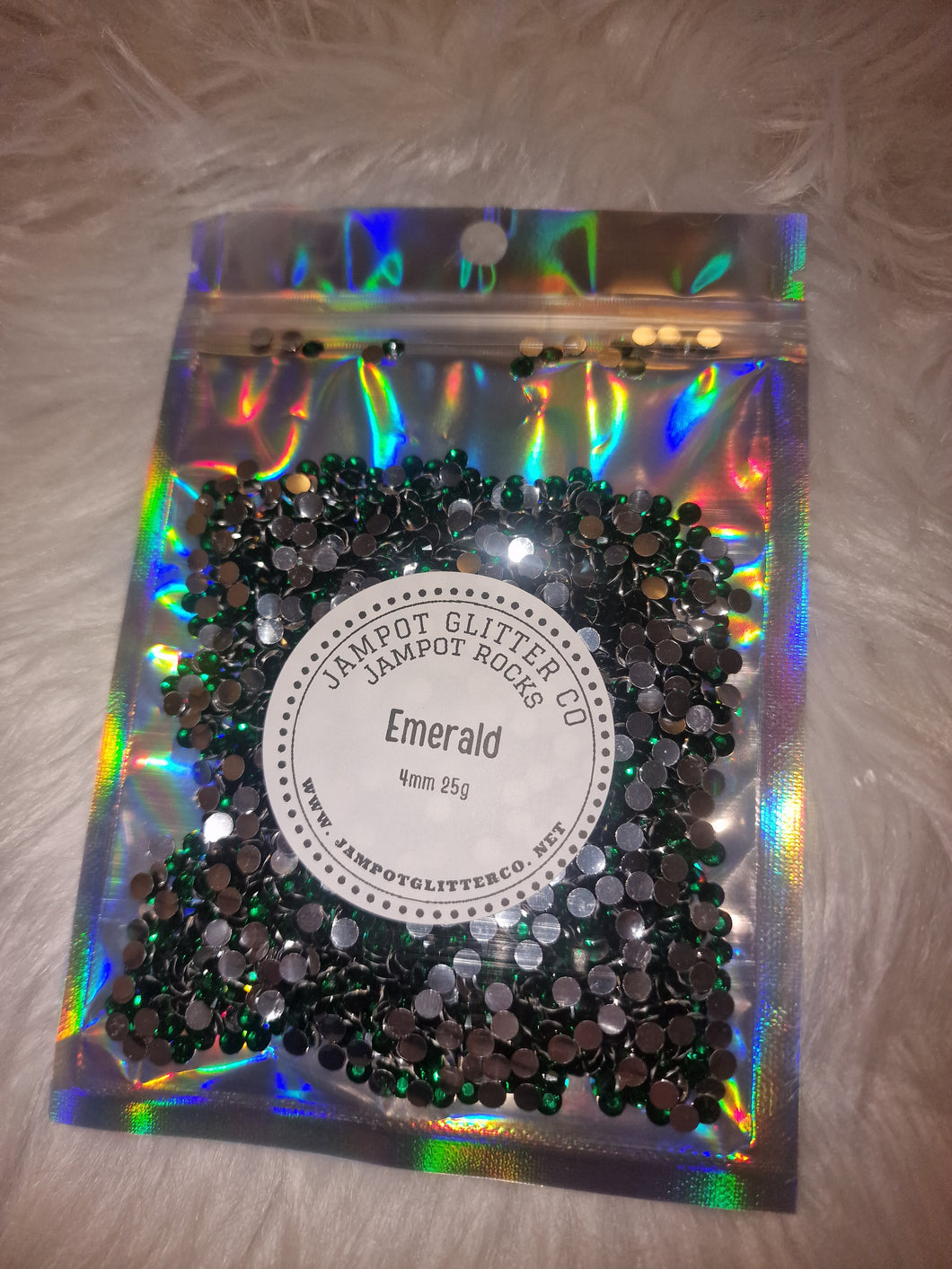 Emerald 4mm 25g bag